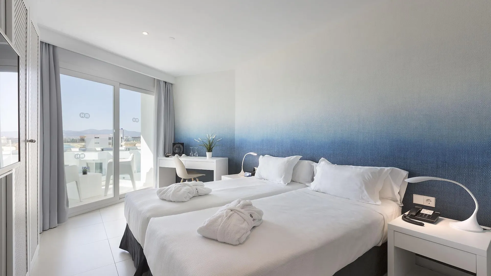 Hotel Hm Tropical Playa de Palma  4*, Playa de Palma (Mallorca)